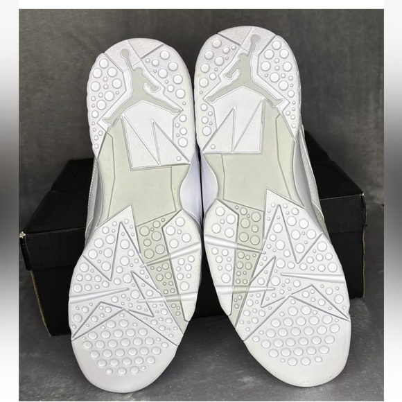 🔥🔥🔥 NEW Nike Jordan 7 Retro Mens Pure Platinum White Size: 13🔥🔥🔥 - Picture 4 of 8